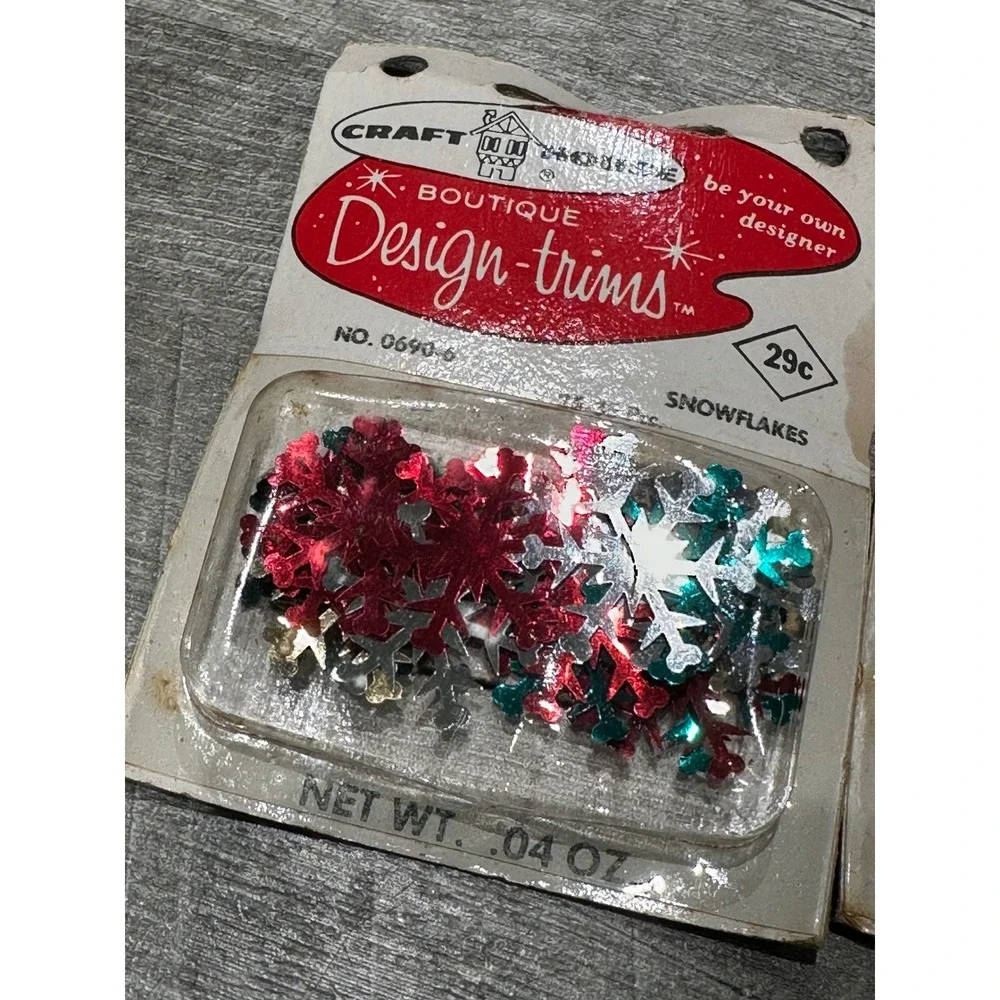 Vintage Craft House Design-trims Snowflake Sequins Red Green Gold Silver 2 Pack